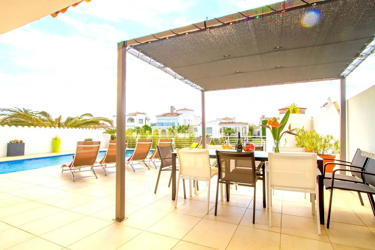 Leon Inmo Luxusvilla Esmeralda - 10029 Holiday home