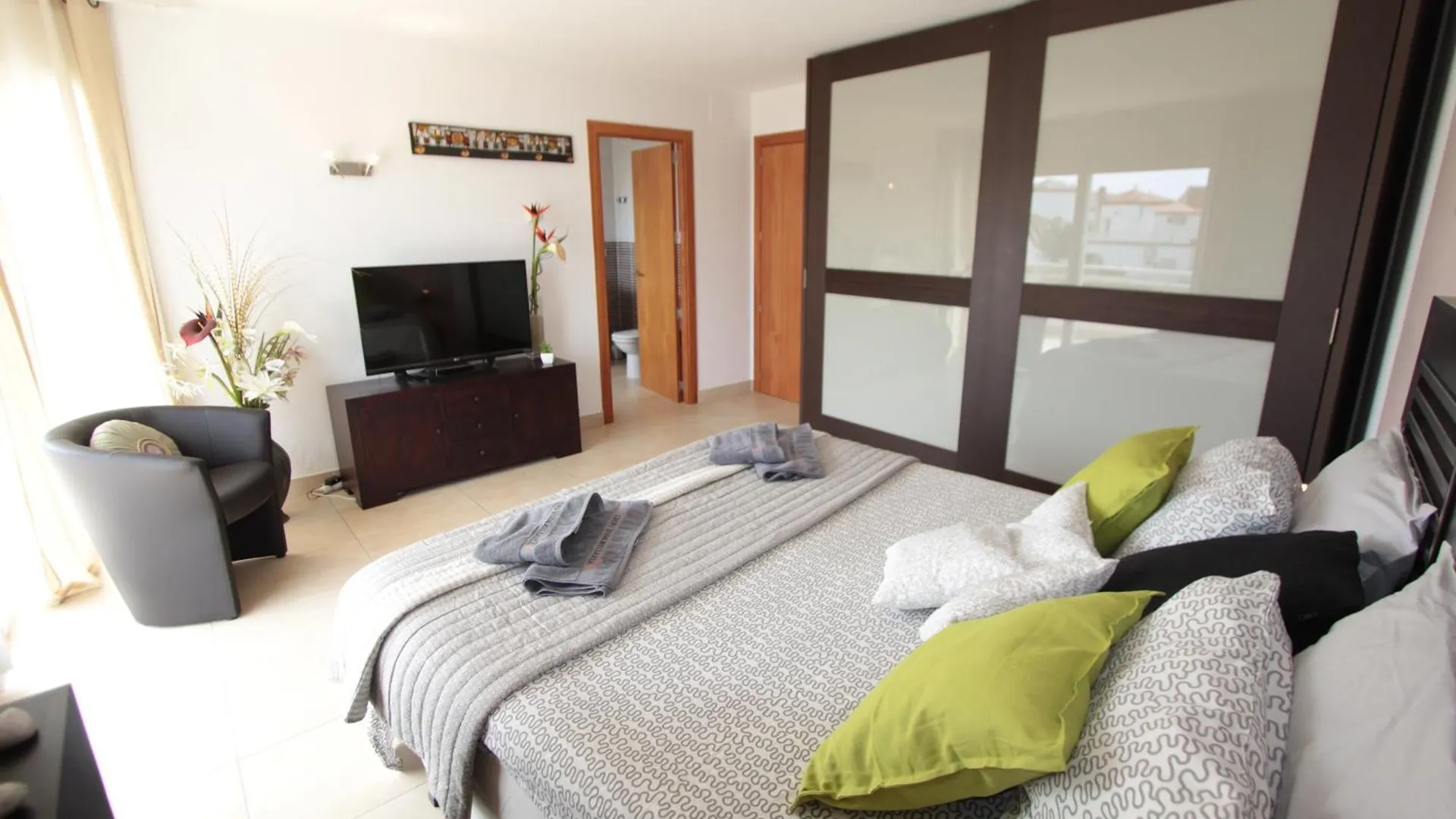 Holiday home Leon Inmo Luxusvilla Esmeralda - 10029